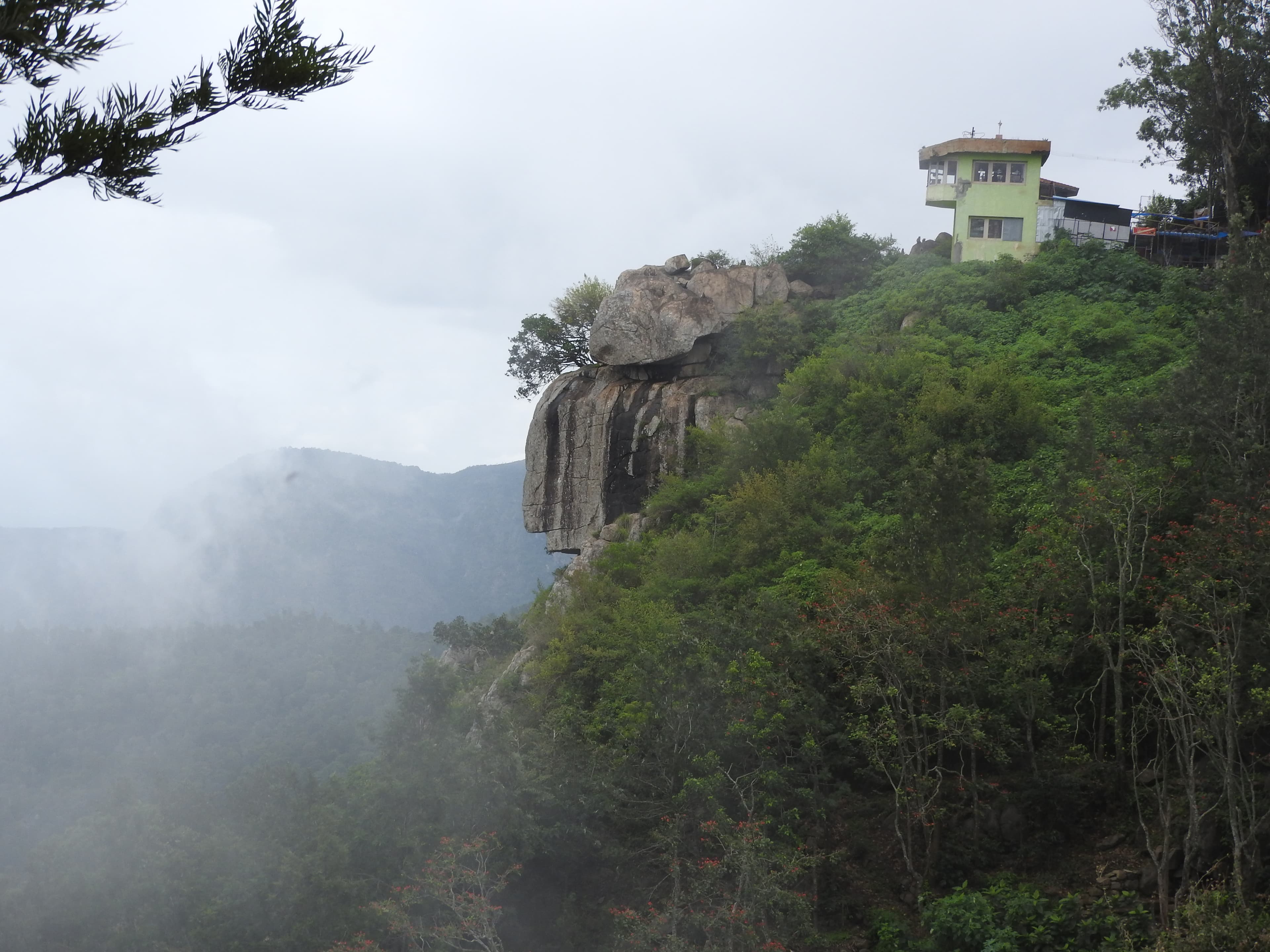 Lady's Seat — Tourist Attractions in Yercaud